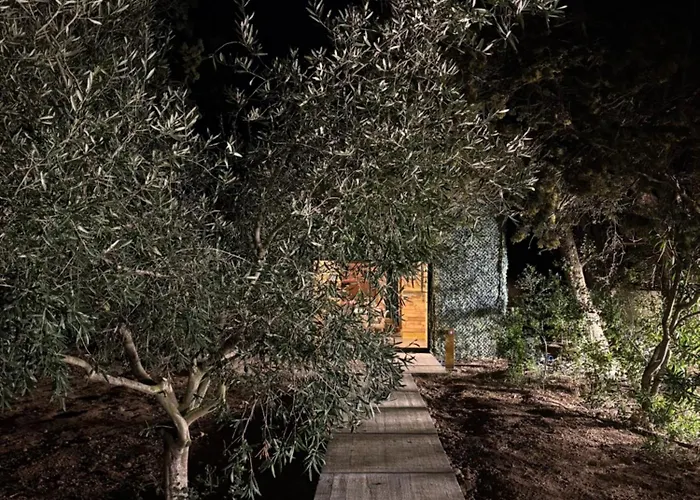 And * Le Grau-dʼAgde