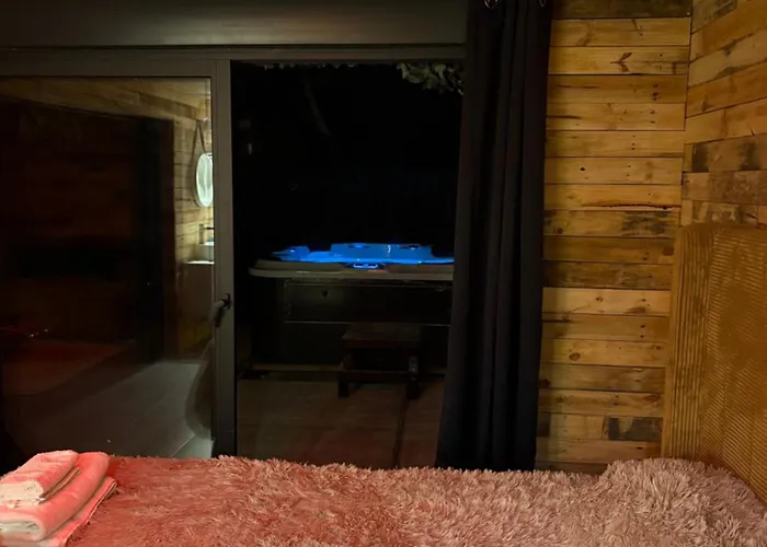 Διαμέρισμα And *