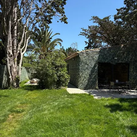 And * Le Grau-dʼAgde