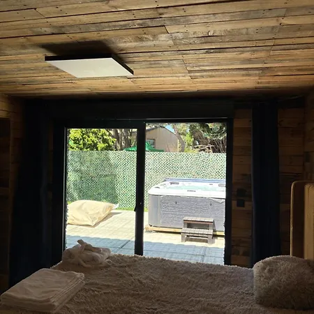 And * Le Grau-dʼAgde